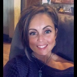 Meet your Posher, Pamela